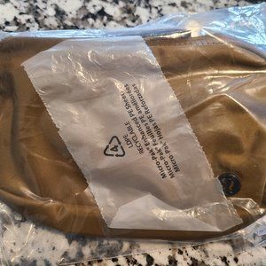 Lululemon Everywhere Belt Bag